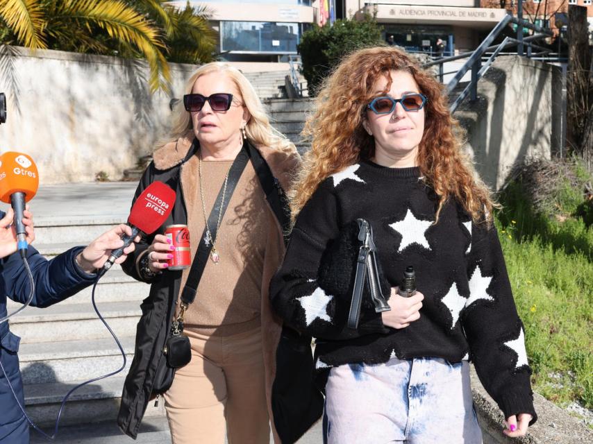 Tanto Bárbara como su hija Sofía le han deseado lo mejor a Ángel Cristo en Honduras.