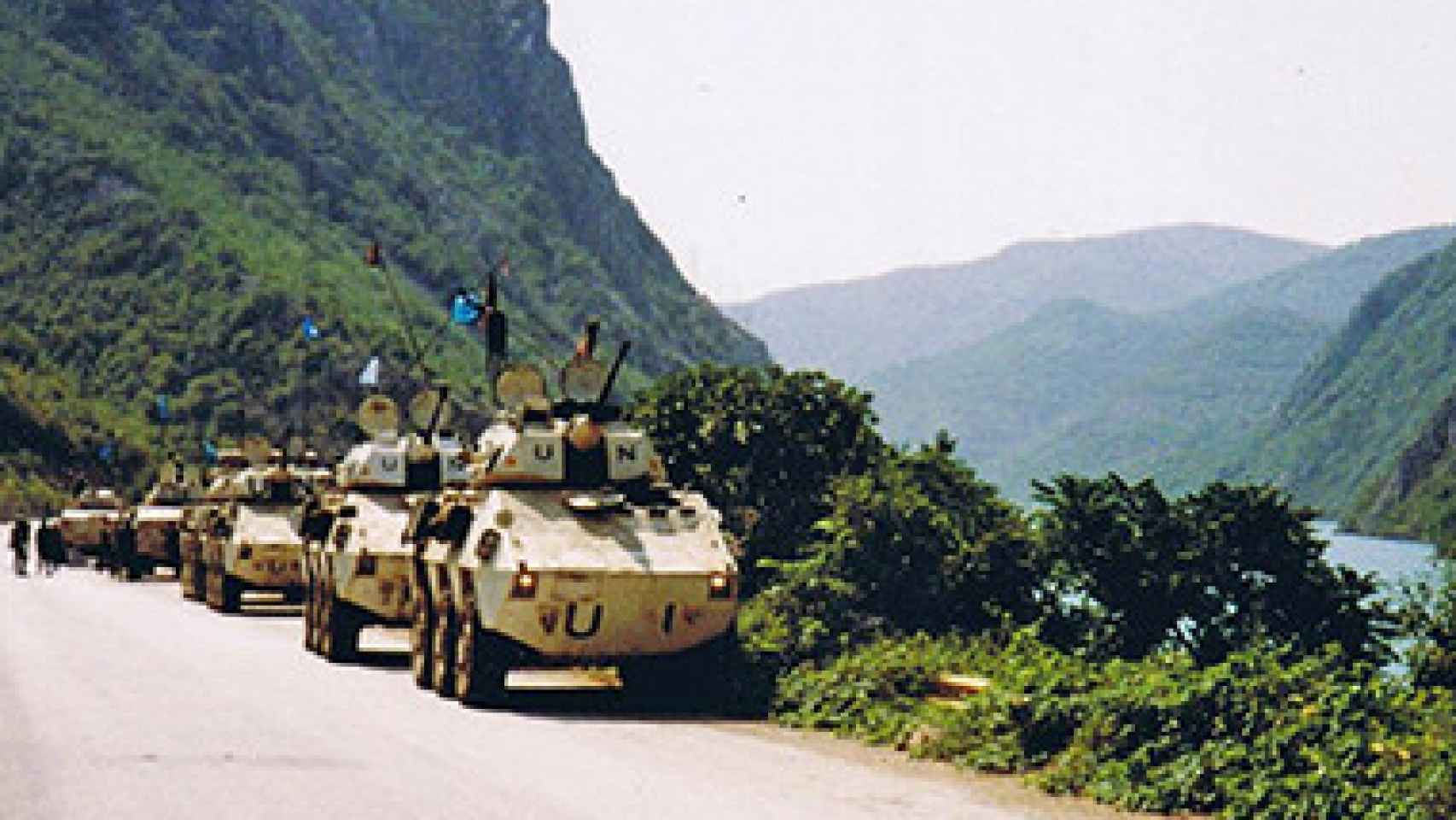Efectivos del Regimiento Farnesio en Bosnia.