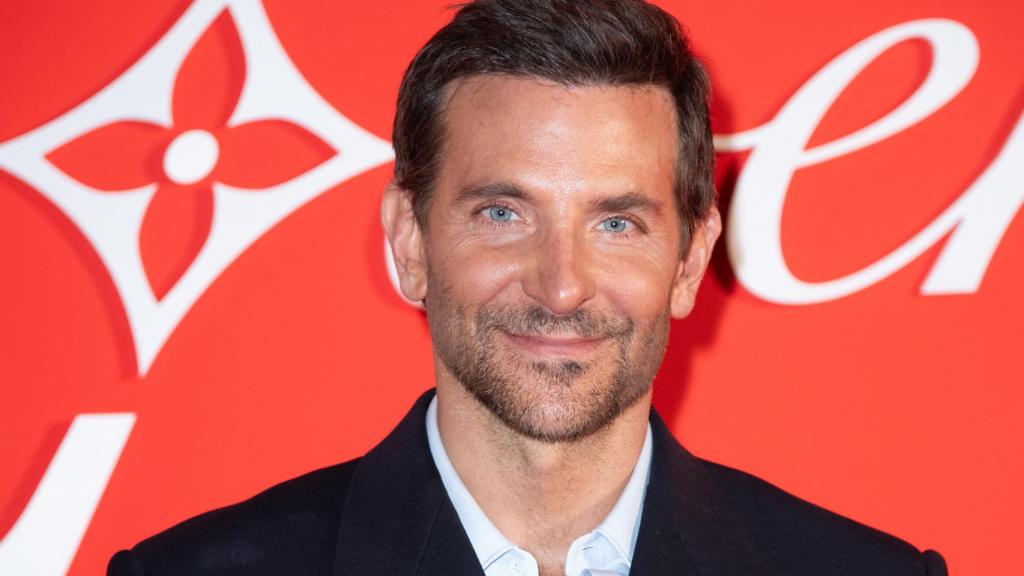 Bradley Cooper en la Paris Fashion Week de 2024.