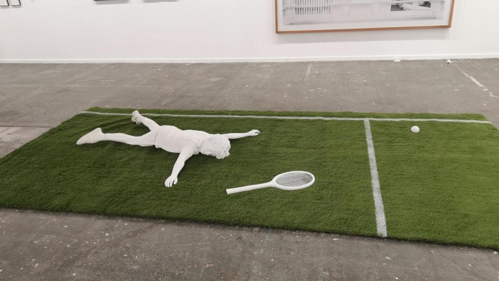 Elmgreen & Dragset: 'Kev', 2020. En el stand de la galería Helga de Alvear. Foto: F. D. Quijano