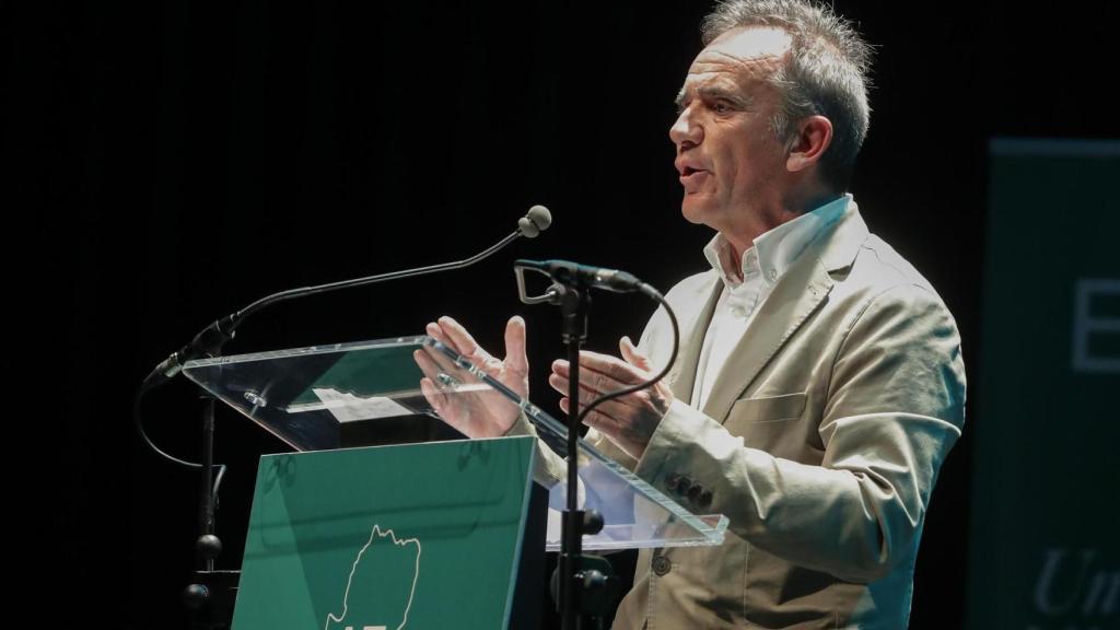 Raúl Burillo en un acto político de Aragón Existe