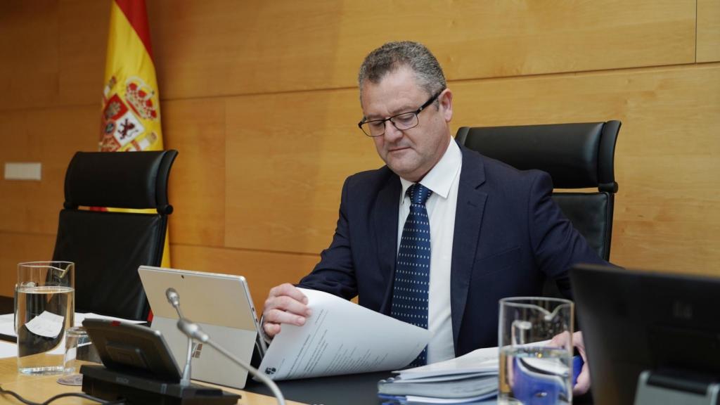 El consejero de Agricultura, Gerardo Dueñas, durante la comparecencia de este miércoles en las Cortes.