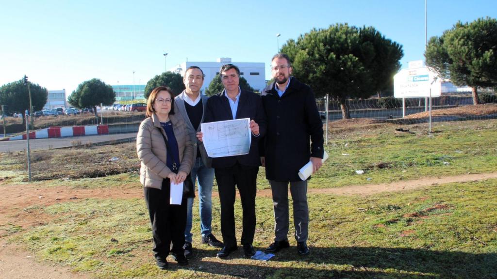 María Jesús Moro, Pedro Samuel Martín, José Antonio Bermúdez De Castro y Bienvenido de Arriba en una imagen de archivo