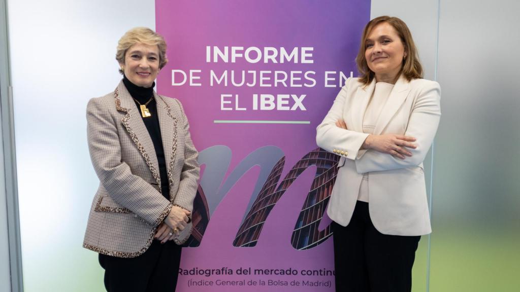 Nuria Chinchilla y Asun Soriano, durante la presentación.