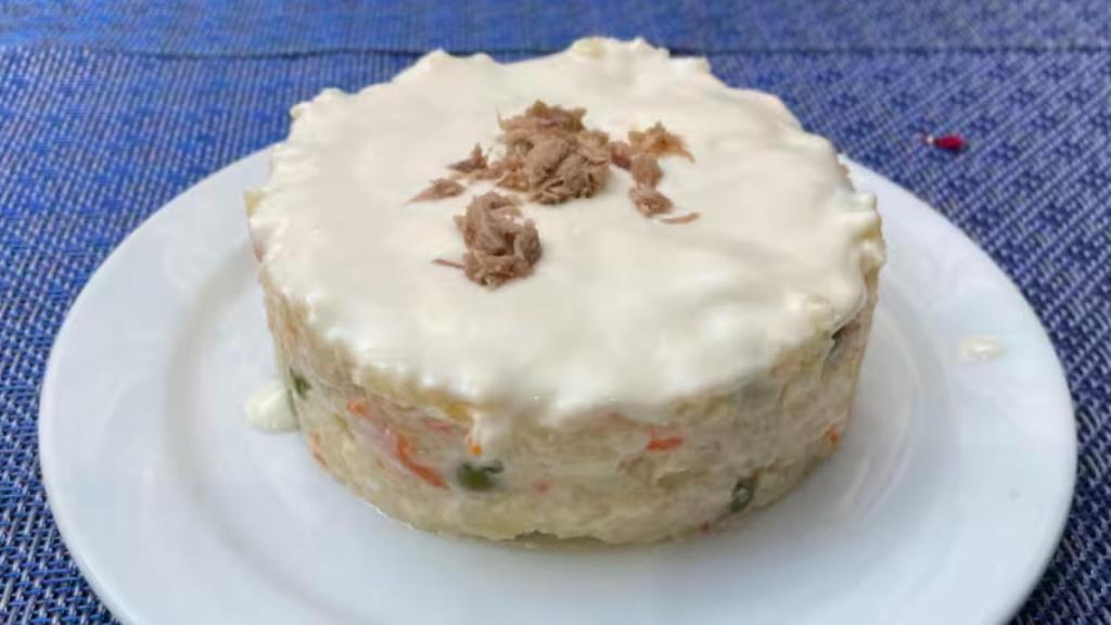 La mejor ensaladilla de Sevilla se sirve en un bar que enfadó a Walt Disney y le obligó a cambiar de nombre