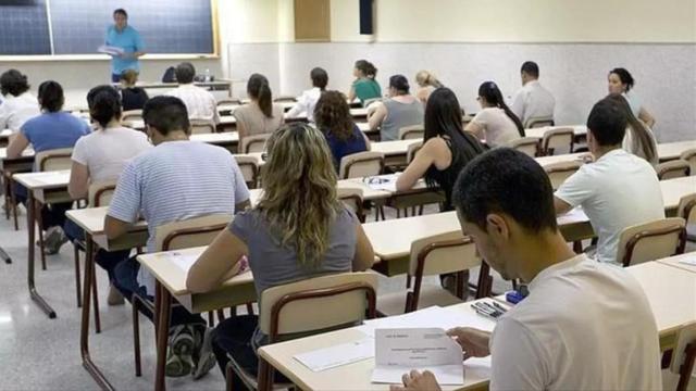 Convocatoria de oposiciones.