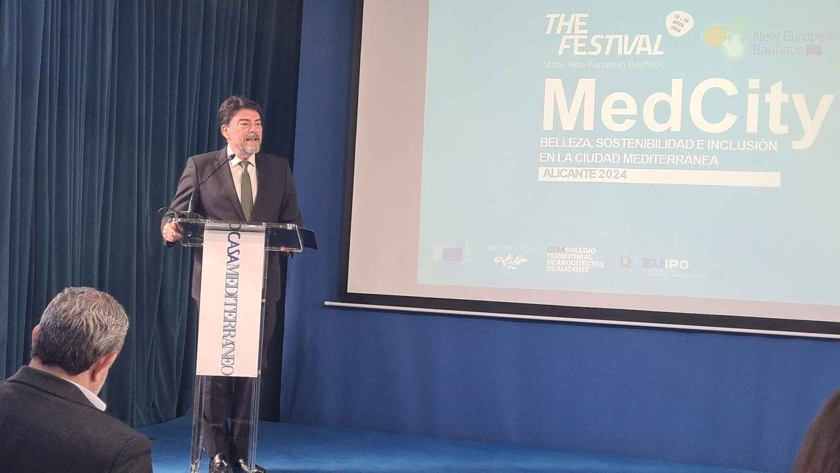 Luis Barcala en la presentación del festival MedCity.