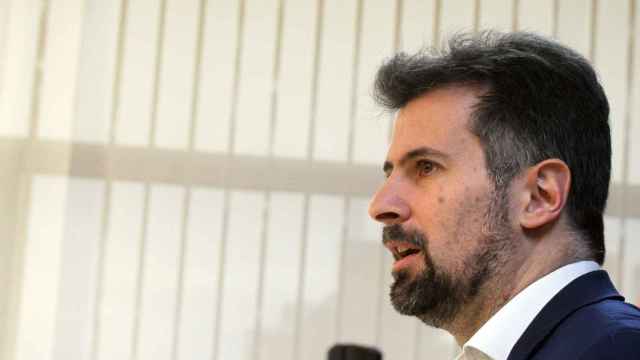 El secretario general del Partido Socialista de Castilla y León, Luis Tudanca, analiza asuntos de actualidad política de Castilla y León