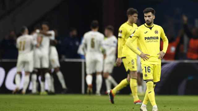 Baena se lamenta por uno de los goles del Villarreal.