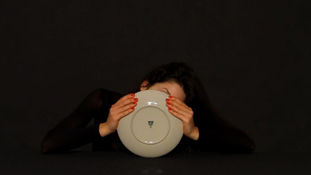 Ana Rebordão: 'Table Manners #04', 2014 (Galería No·No)