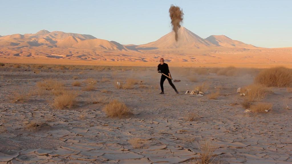 Roxana Ramos: 'Erupcin', 2022 (Galería Remota)