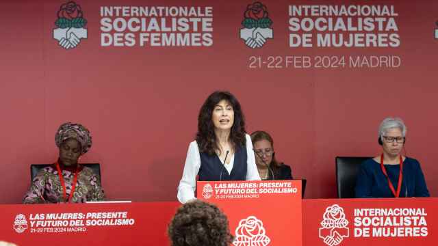 La ministra y secretaria de Igualdad del PSOE, Ana Redondo, en un acto de la Internacional Socialista de Mujeres.