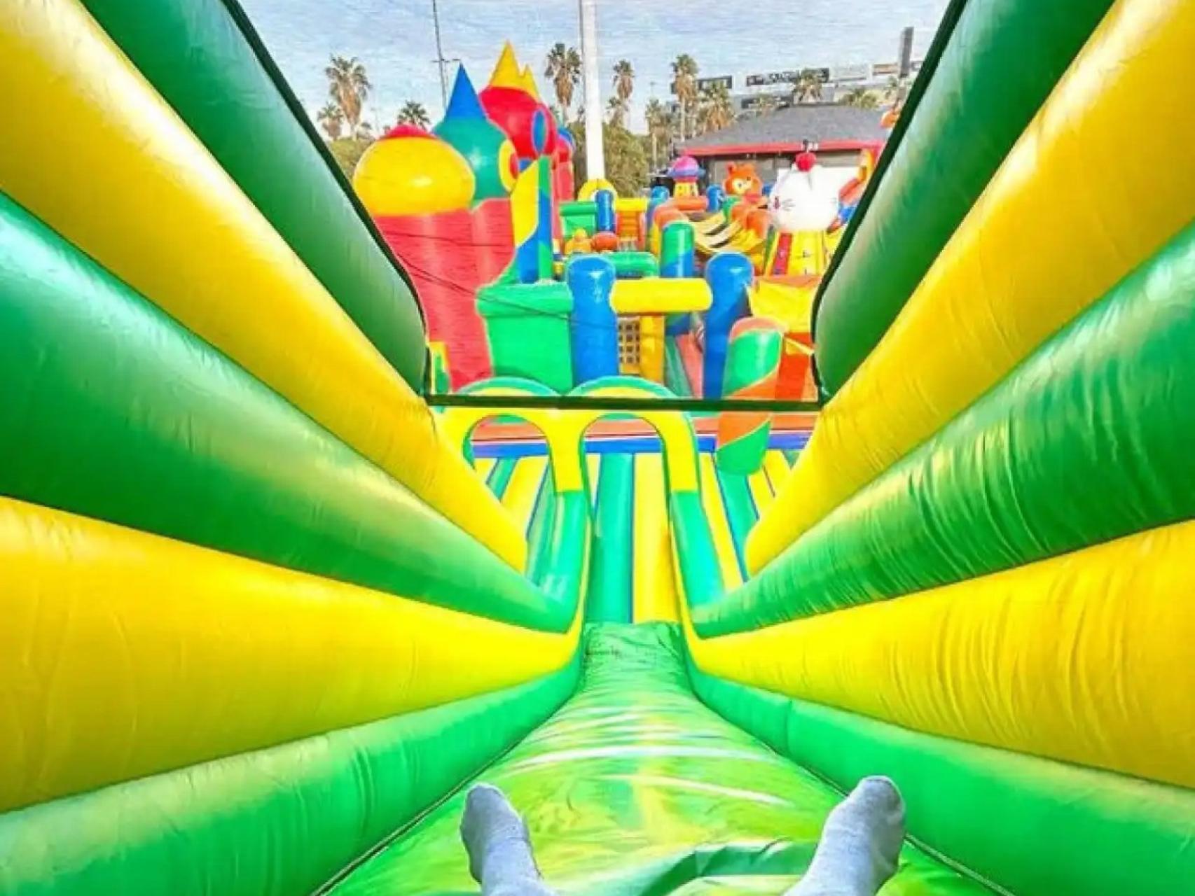 Los mejores planes con niños este fin de semana en Madrid: un parque hinchable gigante, teatro y muchos juguetes