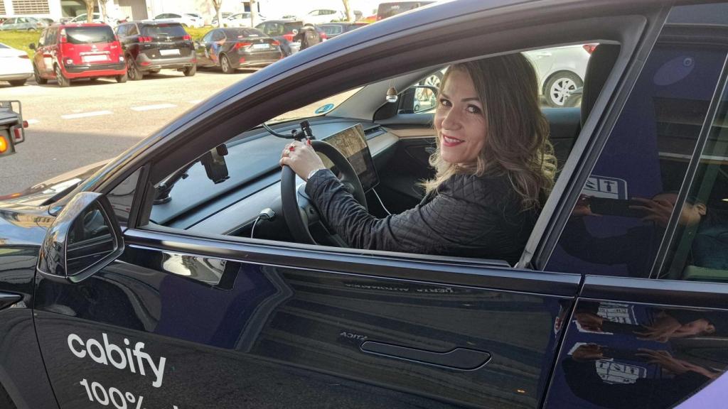 Magdalena, conductora de VTC en Cabify.