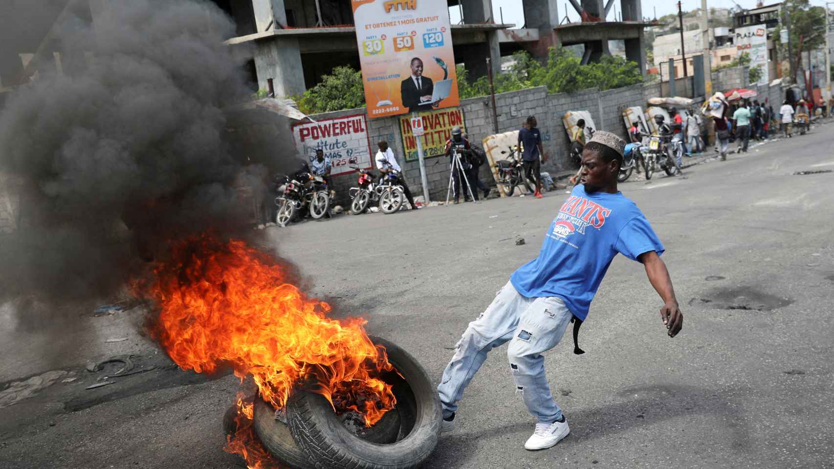 Haití extiende el estado de emergencia.