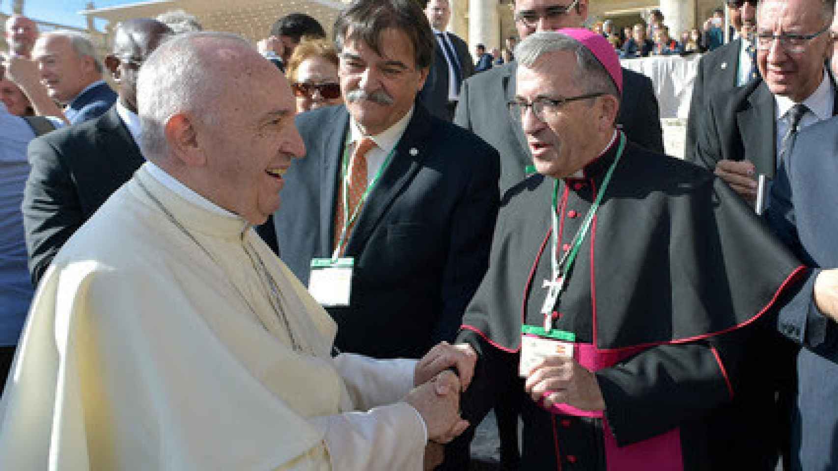 Luis Argüello con el papa Francisco en el Vaticano en 2017