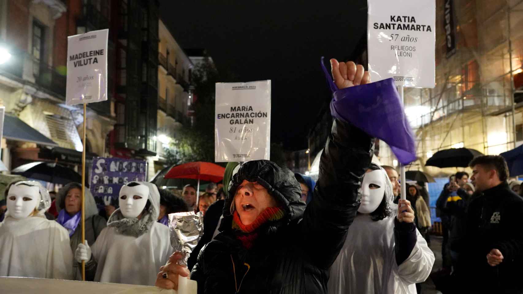 La manifestación del 8M en Valladolid recuerda a las mujeres asesinadas