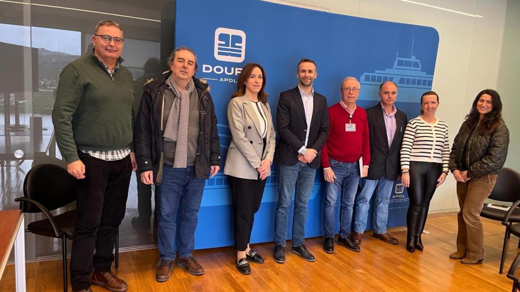 Reunión en Régua de la Diputación de Salamanca para darle sentido al Muelle de Vega Terrón