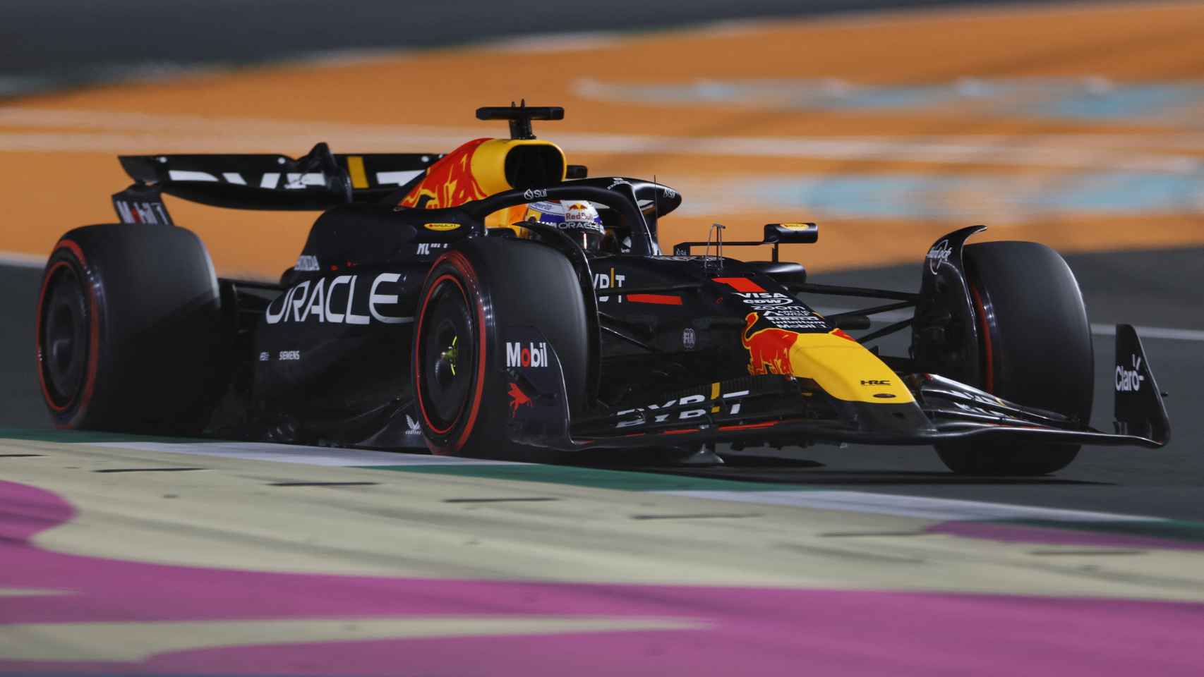 Verstappen, en la clasificación del GP de Arabia.
