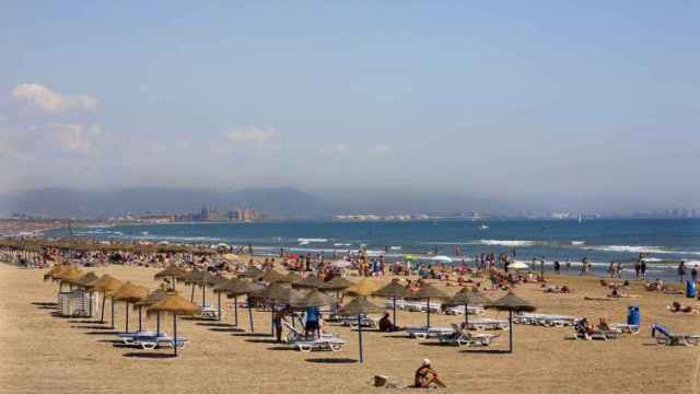Playa de la malvarrosa de Valencia