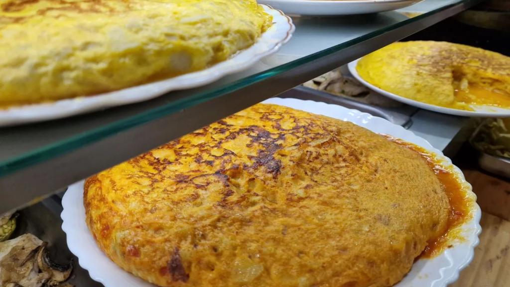 Imagen de una de las mejores tortillas de Valencia. EE