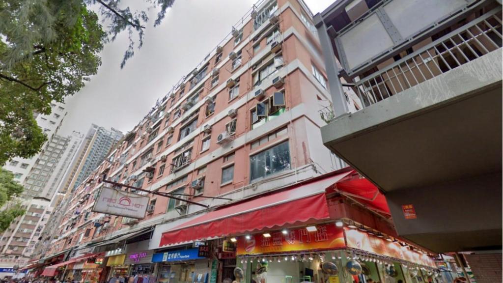 El edificio Mei Hang en Kai Man Path en Tuen Mun, donde se encontraron los cuerpos de los dos bebés.
