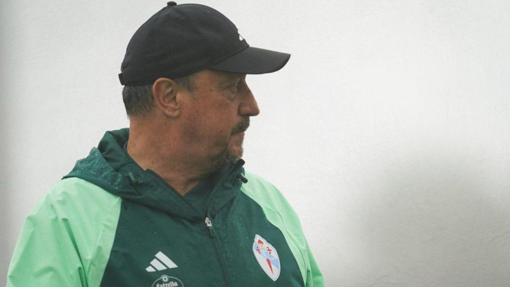 Rafa Benítez, durante un entrenamiento del Celta de Vigo