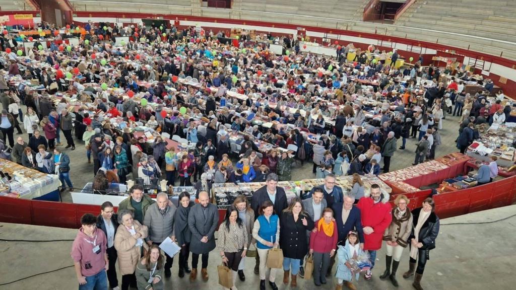 El certamen de bolillos y vainicas celebrado este fin de semana en el municipio vallisoletano de Arroyo de la Encomienda.