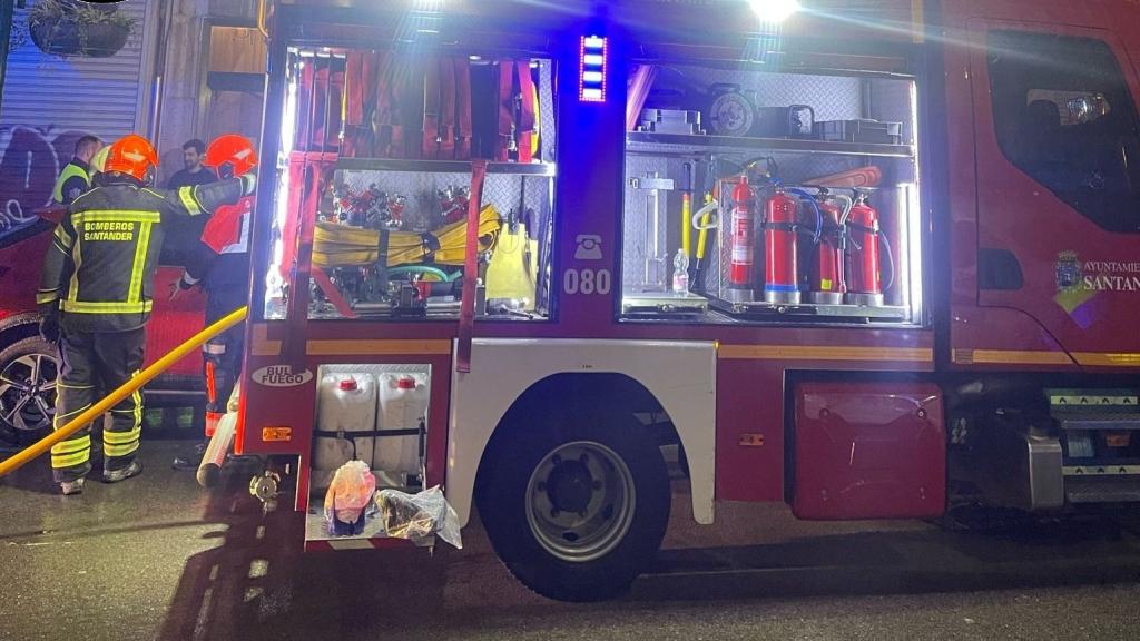 La anciana fallecida en su domicilio en la capital cántabra se llamaba Dolores García.