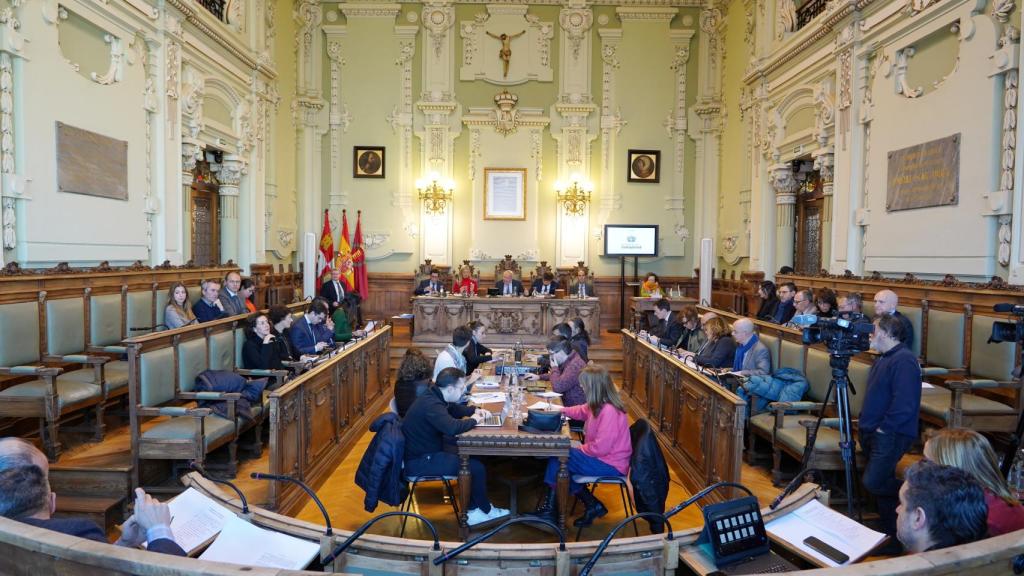 Imagen del pleno por el soterramiento en Valladolid
