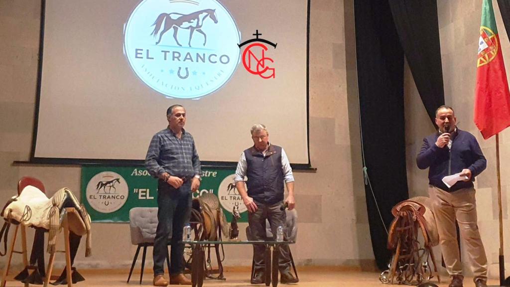 La tarde anterior hubo una charla en las Casas del Tratado