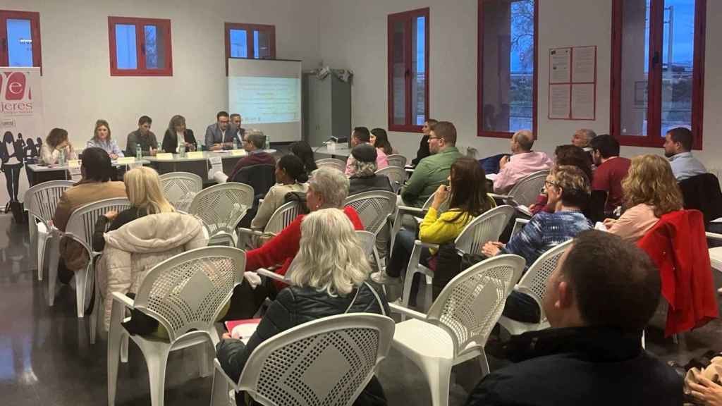 Más de 200 mujeres aprenden sobre emprendimiento en la provincia de Cuenca