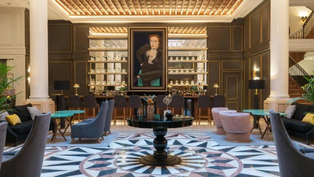 Hotel Eugenia de Montijo.