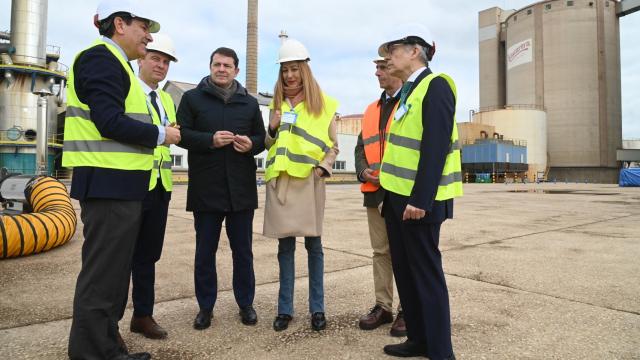 presidente de la Junta de Castilla y León, Alfonso Fernández Mañueco, participa en la presentación del proyecto de las obras de ampliación de la Fábrica Azucarera de Miranda de Ebro