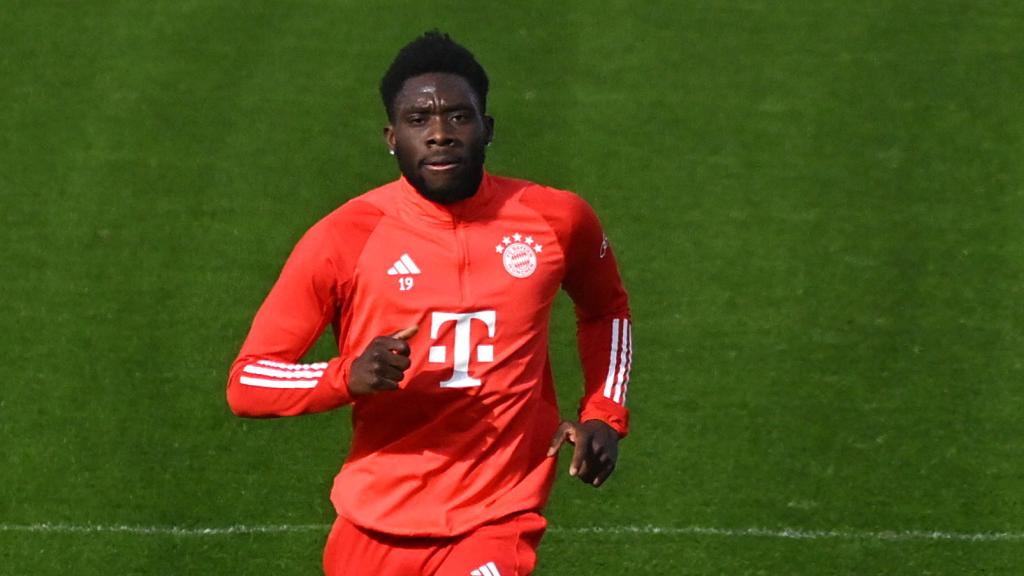 Alphonso Davies, durante un entrenamiento con el Bayern de Múnich.