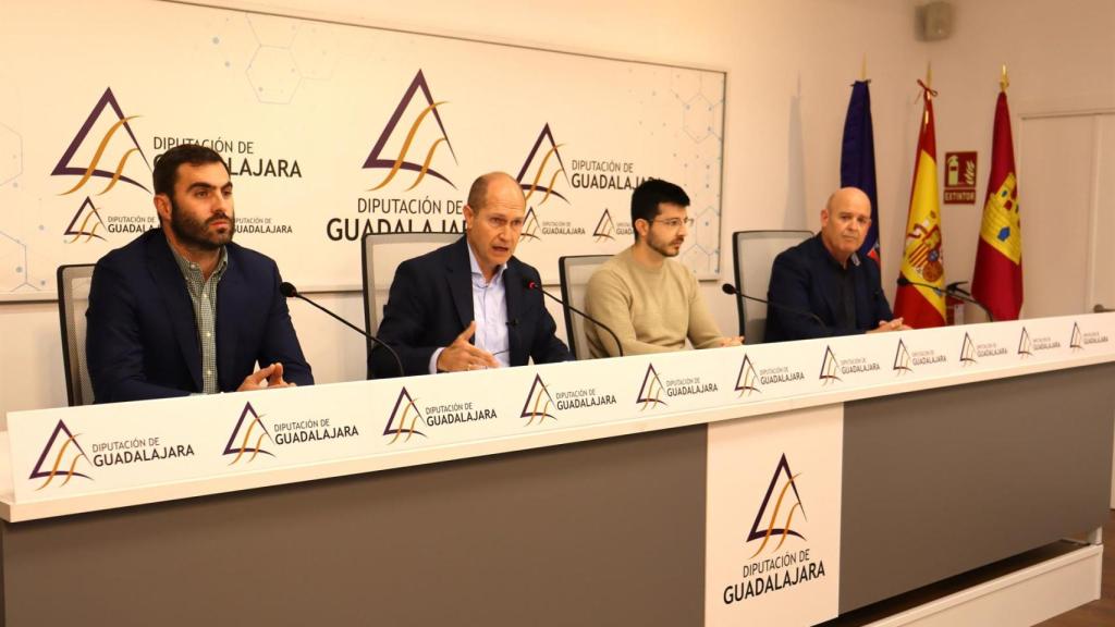 Rueda de prensa del PP para presentar la moción sobre la central nuclear.