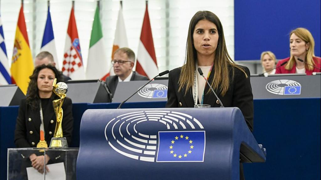 Intervención de Alba Redondo en la Eurocámara. Foto: RFEF.