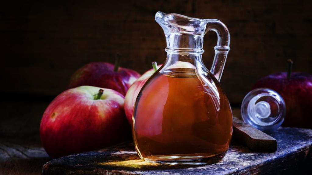 El sencillo truco del vinagre para eliminar el dolor de pies.