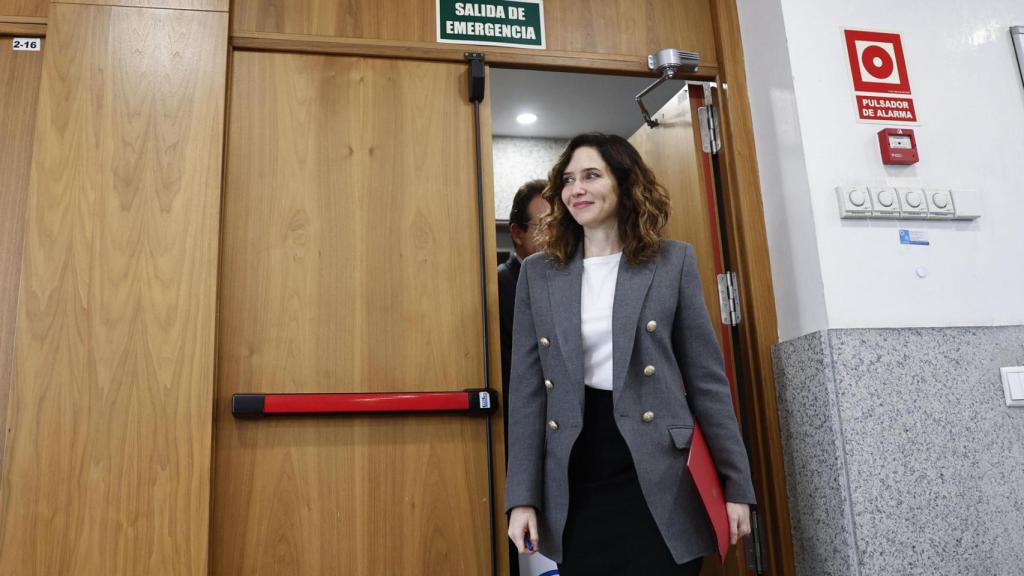 La presidenta de la Comunidad de Madrid, Isabel Díaz Ayuso, tras la reunión del Consejo de Gobierno de la comunidad este miércoles en Leganés