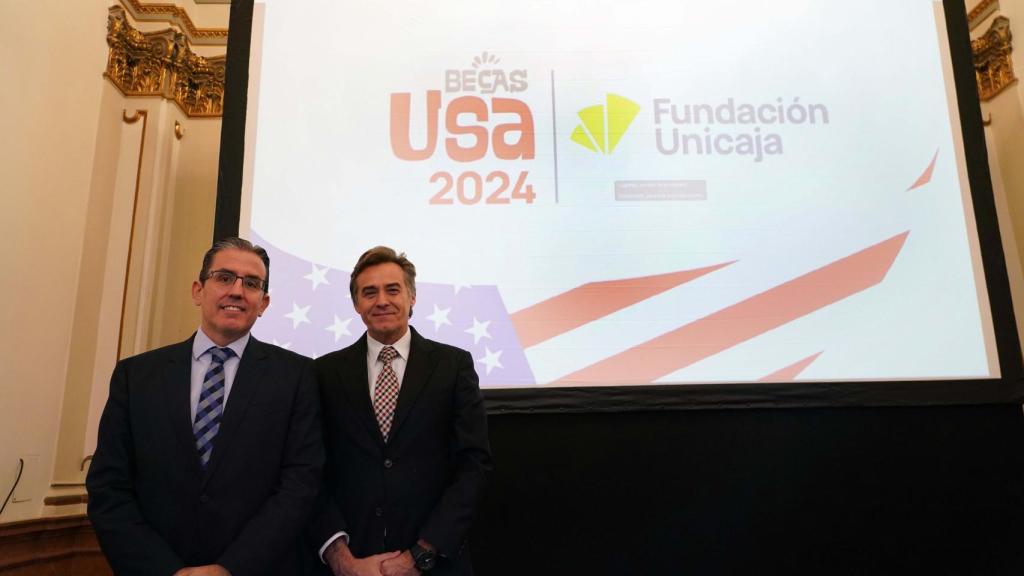 Sergio Corral y Gerardo Lerones, durante la presentación de las becas.