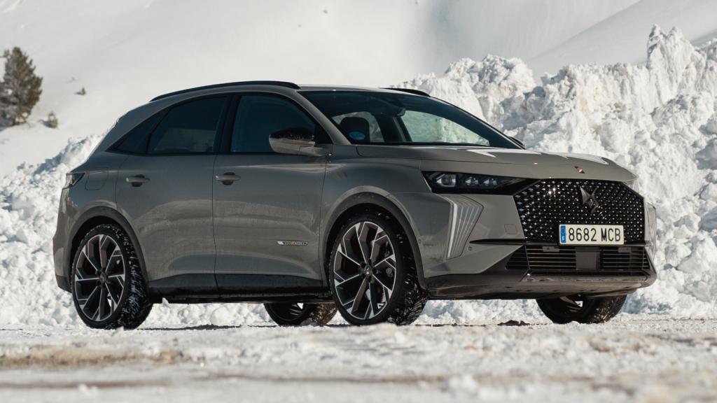 DS 7 E-Tense 4x4.