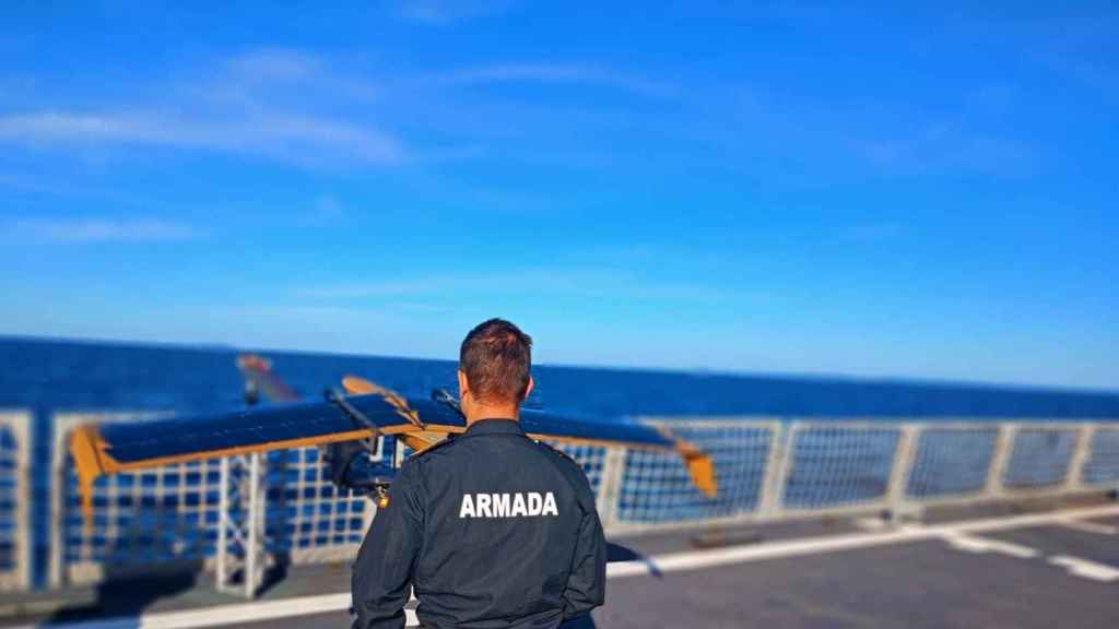 Armada operando el Airfox en Golfo Guinea.