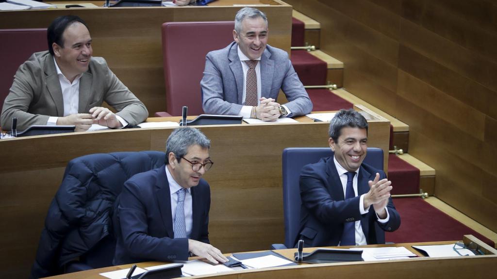 Mazón y Barrera este jueves en las Cortes Valencianas