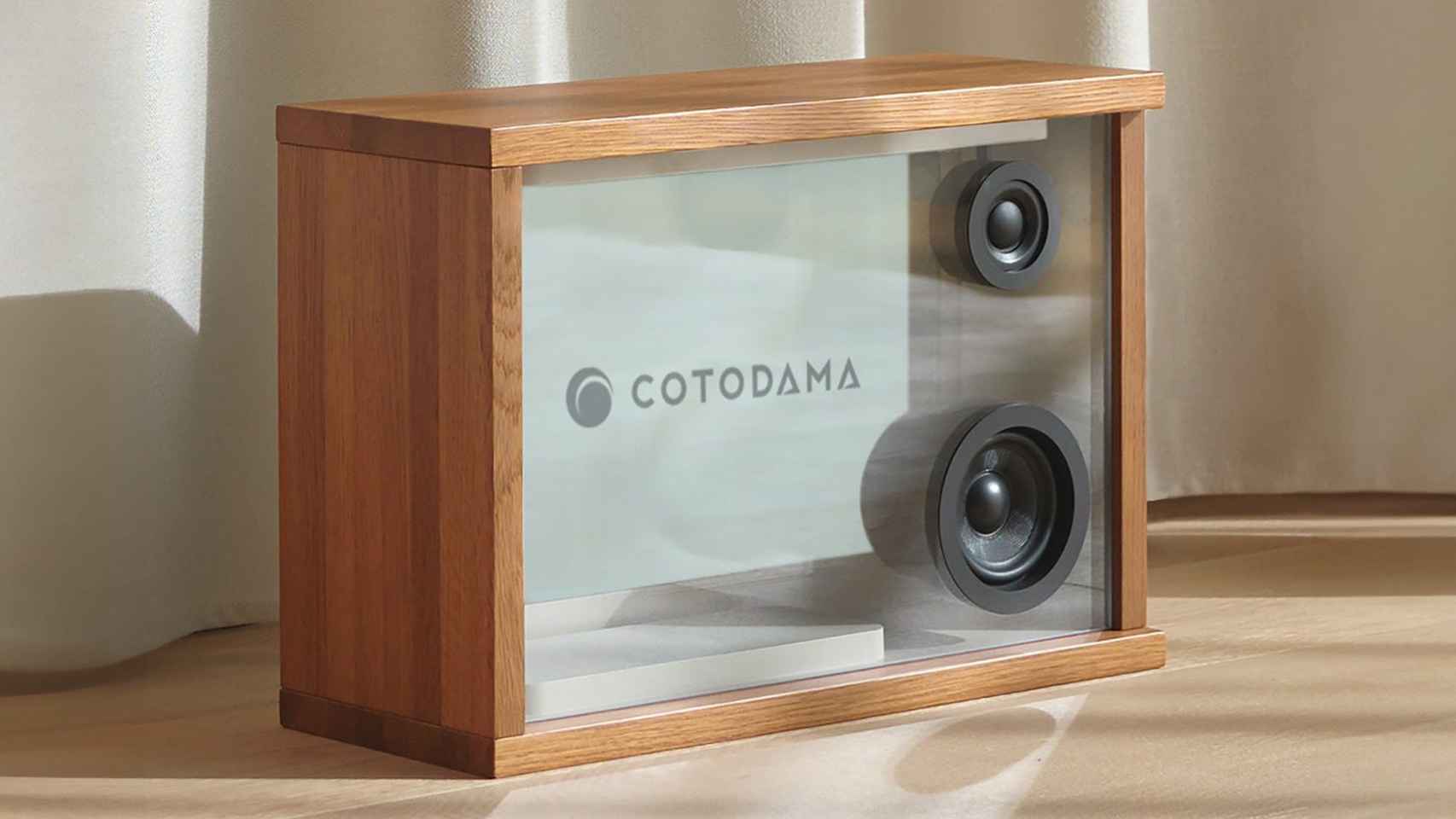 COTODAMA Lyric Speaker Box en su versión de madera.