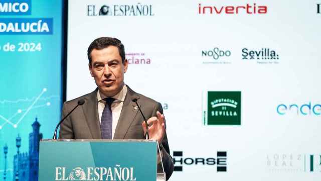 El presidente de la Junta de Andalucía, Juanma Moreno, en el IV foro económico español.