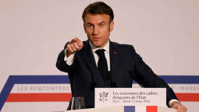 El presidente de Francia, Emmanuel Macron, se reúne el martes con altos cargos del Gobierno.