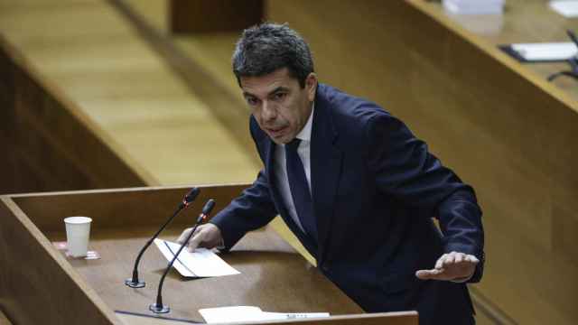 El presidente de la Generalitat Valenciana, Carlos Mazón, en la sesión de control este jueves