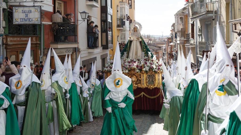 Virgen de la Esperanza subiendo Balborraz