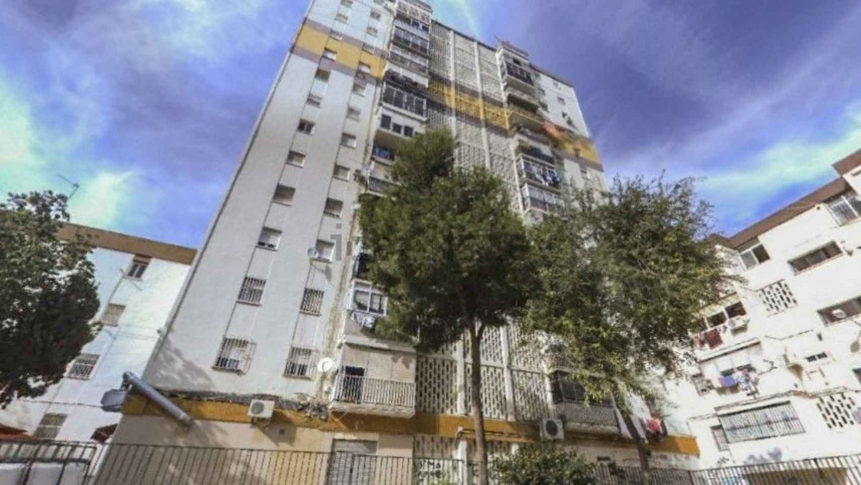 Otro piso en calle Deva, en el distrito Palma-Palmilla de Málaga.