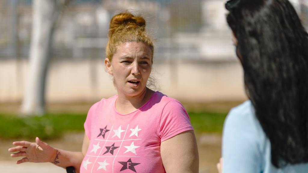 Jessica Martín a la salida del CEIP Alfonso Churruca.